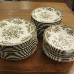 901 8504 DINNERWARE